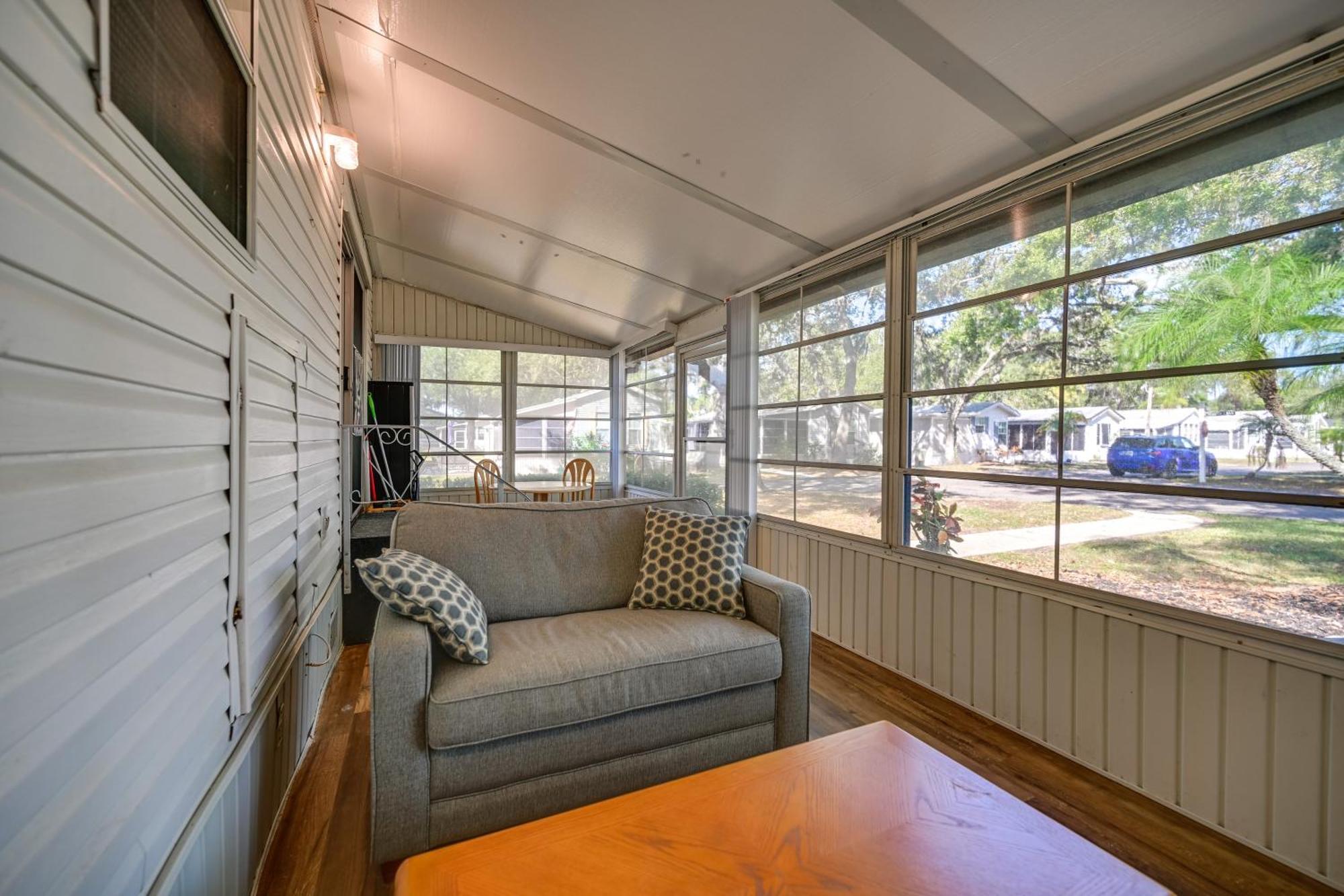 Bright Home Pool Access And Screened-In Porch! The Meadows 외부 사진